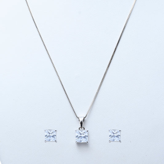 pendant set cushion solitaire