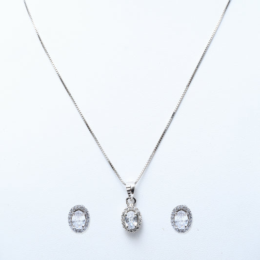 Pendant Set Halo Oval