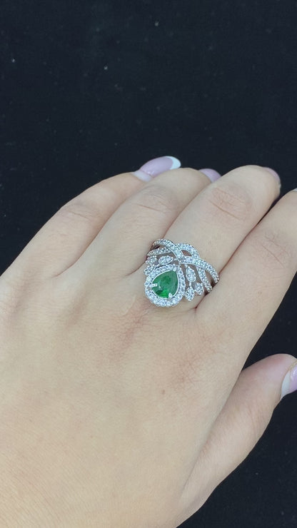 Pear Green Crown Ring